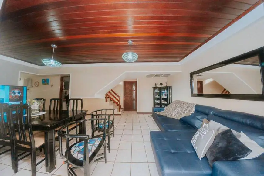 Foto 1 de Apartamento com 4 Quartos à venda, 246m² em Mangabeiras, Maceió