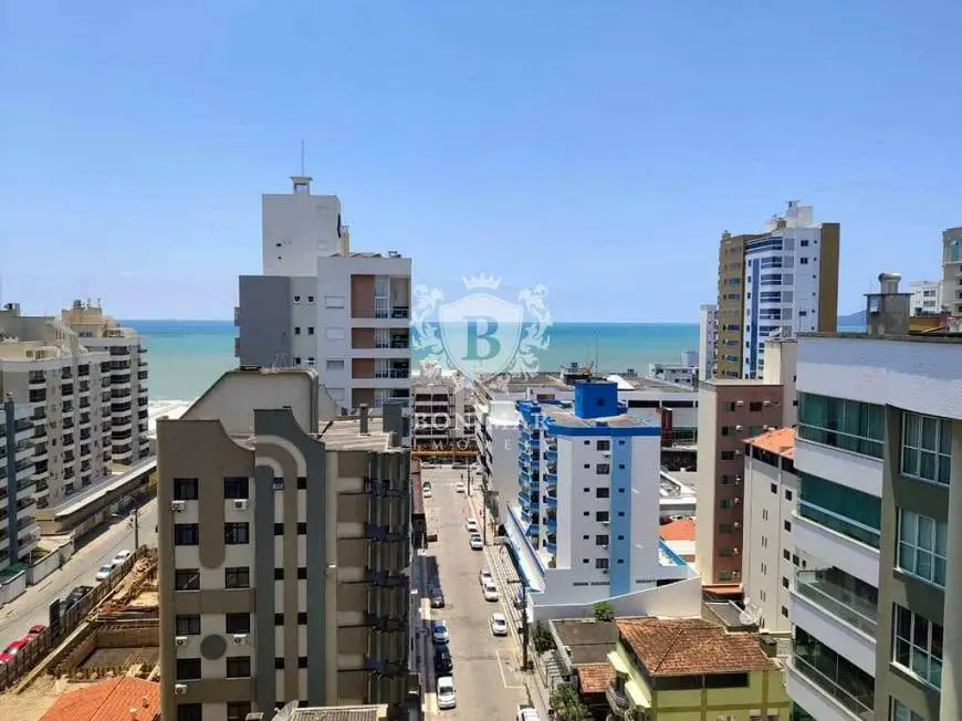 Foto 1 de Apartamento com 4 Quartos à venda, 247m² em Meia Praia, Itapema