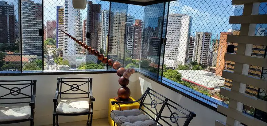 Foto 3 de Apartamento com 4 Quartos à venda, 206m² em Meireles, Fortaleza