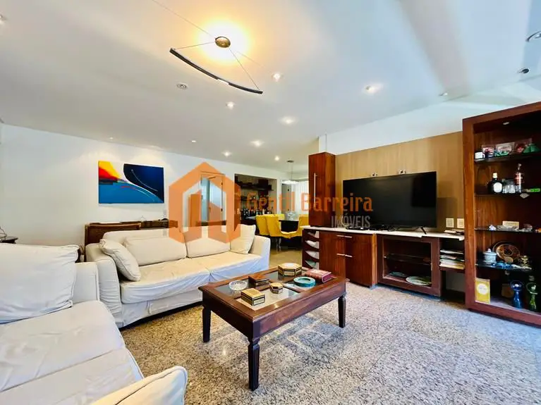 Foto 1 de Apartamento com 4 Quartos à venda, 214m² em Meireles, Fortaleza