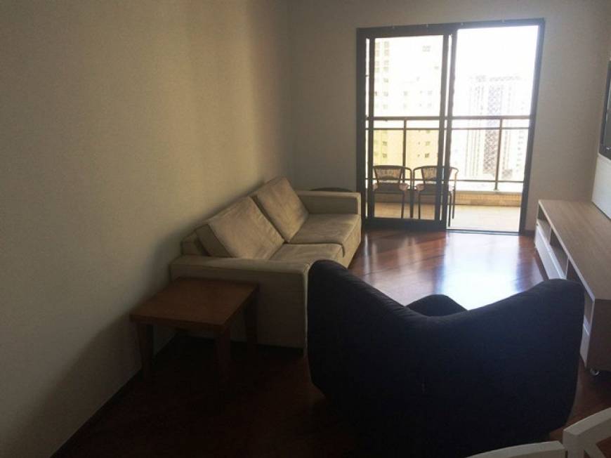 Foto 2 de Apartamento com 4 Quartos à venda, 120m² em Moema, São Paulo