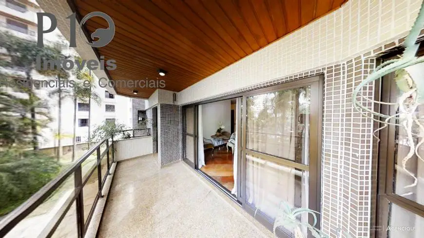 Foto 1 de Apartamento com 4 Quartos à venda, 217m² em Moema, São Paulo