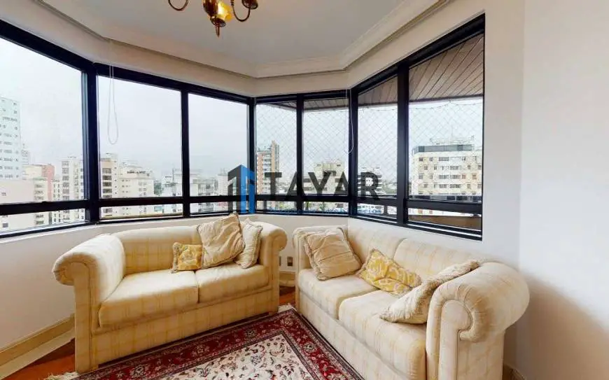 Foto 3 de Apartamento com 4 Quartos à venda, 227m² em Moema, São Paulo