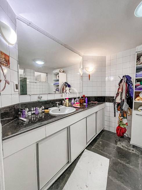 Foto 4 de Apartamento com 4 Quartos para alugar, 300m² em Olho d'Água, São Luís