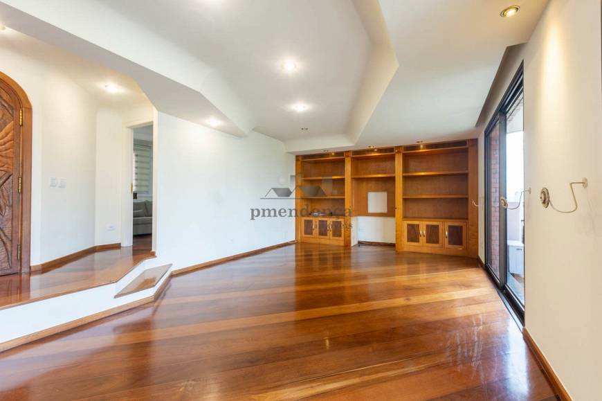 Foto 4 de Apartamento com 4 Quartos à venda, 298m² em Pacaembu, São Paulo