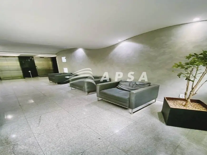 Foto 3 de Apartamento com 4 Quartos para alugar, 140m² em Pajuçara, Maceió