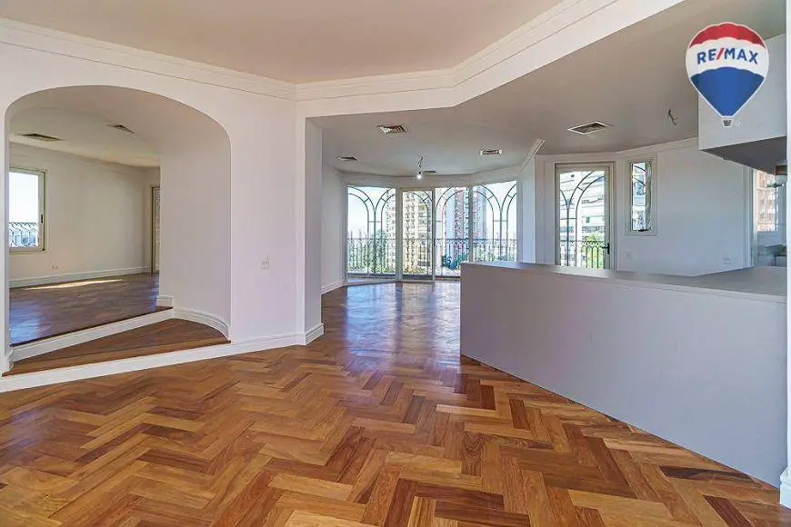 Foto 5 de Apartamento com 4 Quartos à venda, 347m² em Panamby, São Paulo