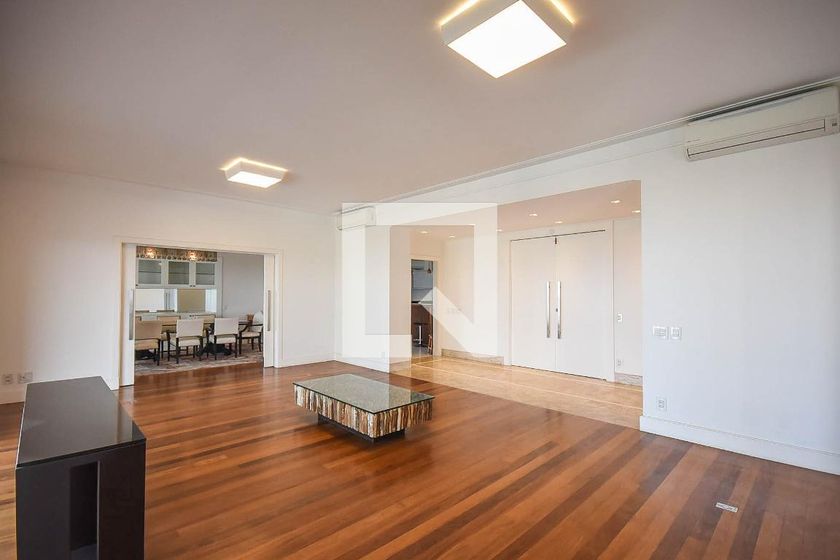 Foto 1 de Apartamento com 4 Quartos para alugar, 425m² em Panamby, São Paulo