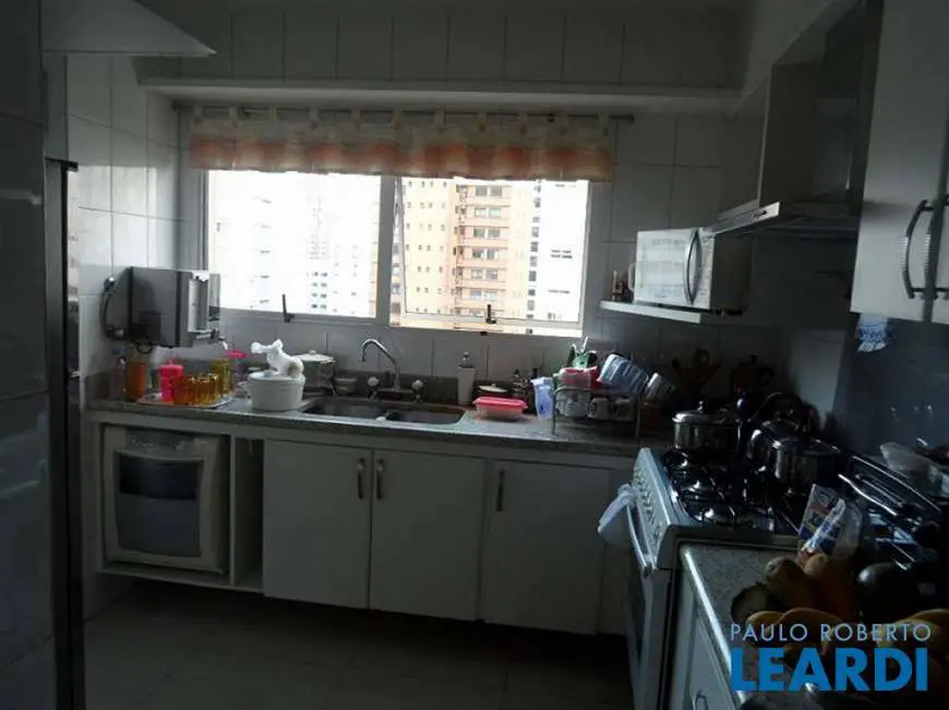 Foto 5 de Apartamento com 4 Quartos à venda, 218m² em Paraíso, São Paulo
