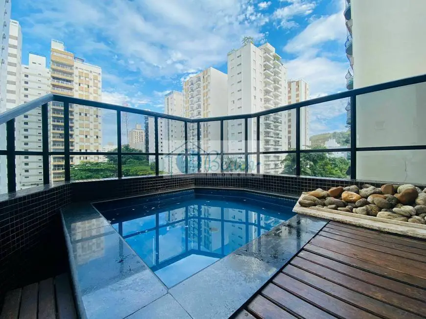Foto 1 de Apartamento com 4 Quartos para alugar, 200m² em Pitangueiras, Guarujá