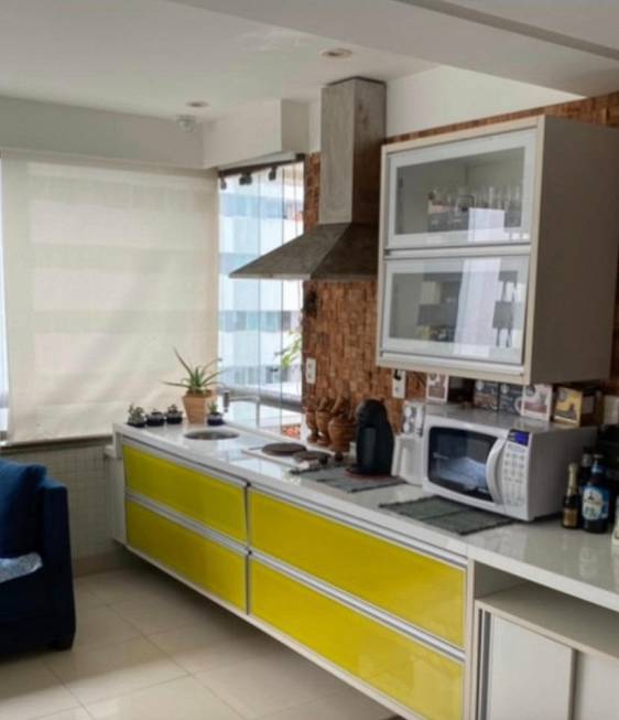 Foto 3 de Apartamento com 4 Quartos à venda, 192m² em Pituba, Salvador
