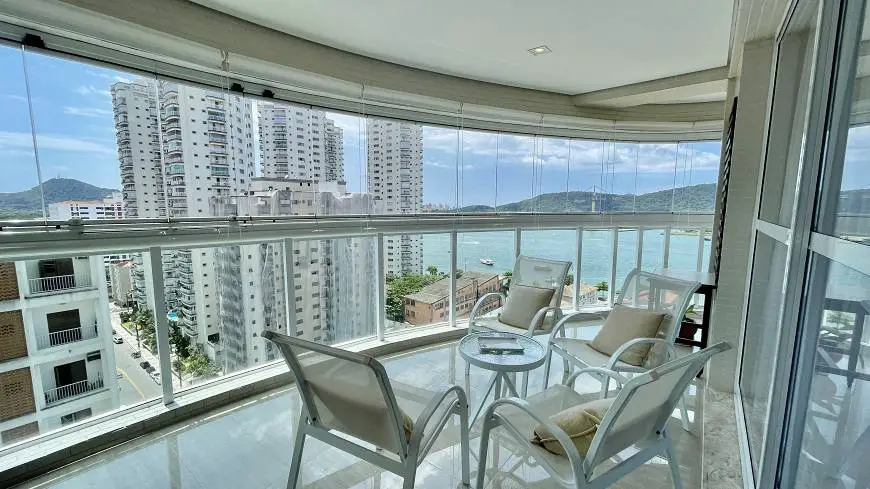 Foto 1 de Apartamento com 4 Quartos à venda, 185m² em Ponta da Praia, Santos