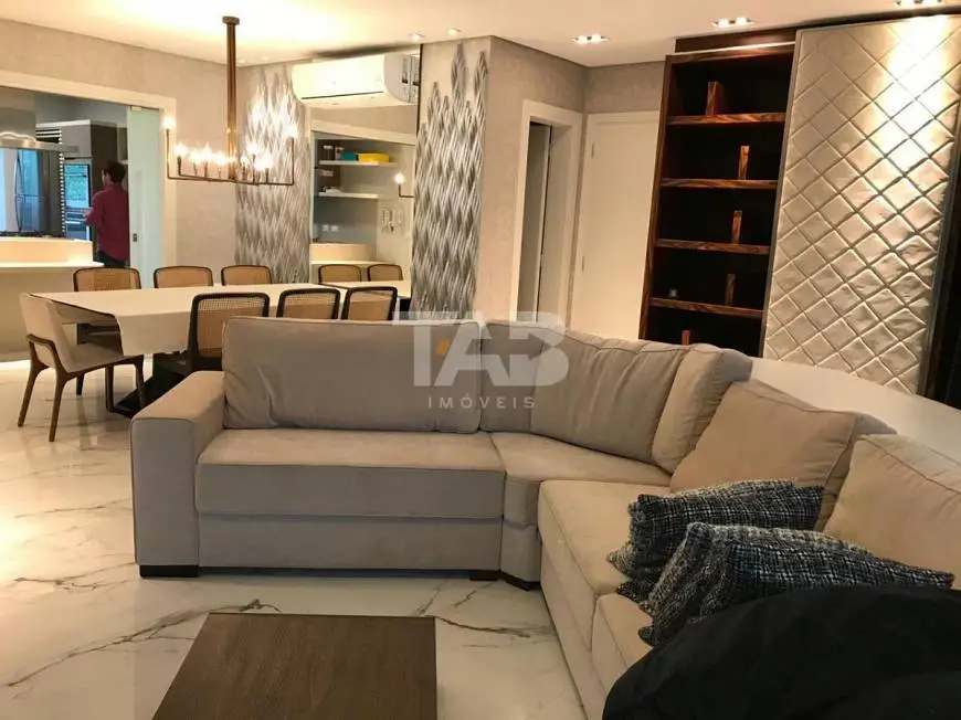 Foto 1 de Apartamento com 4 Quartos à venda, 166m² em Praia Brava, Itajaí