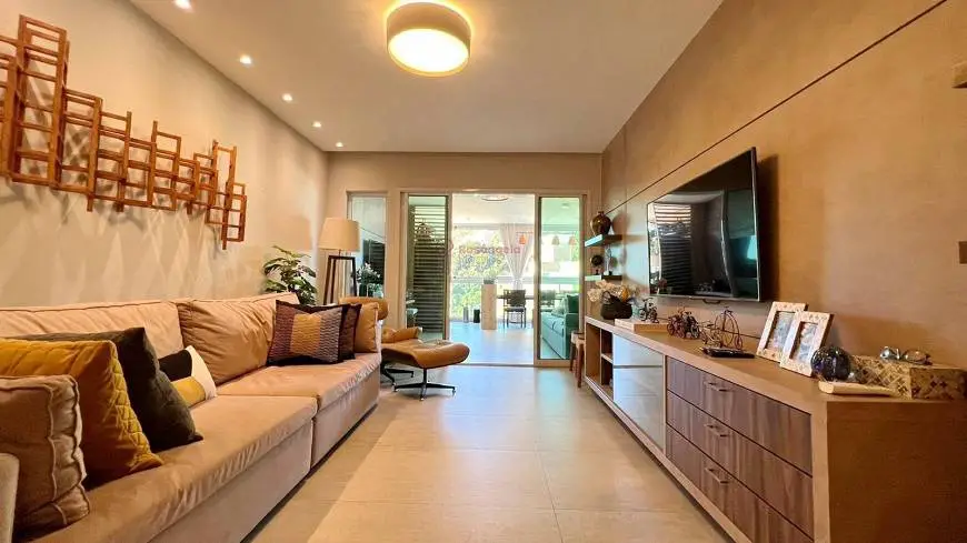 Foto 2 de Apartamento com 4 Quartos à venda, 170m² em Praia da Costa, Vila Velha