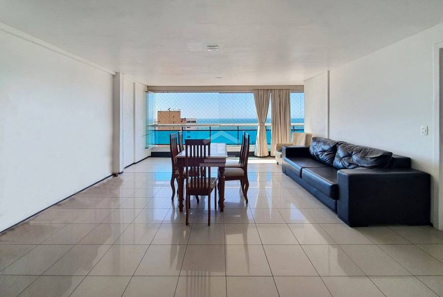 Foto 3 de Apartamento com 4 Quartos à venda, 150m² em Praia de Iracema, Fortaleza