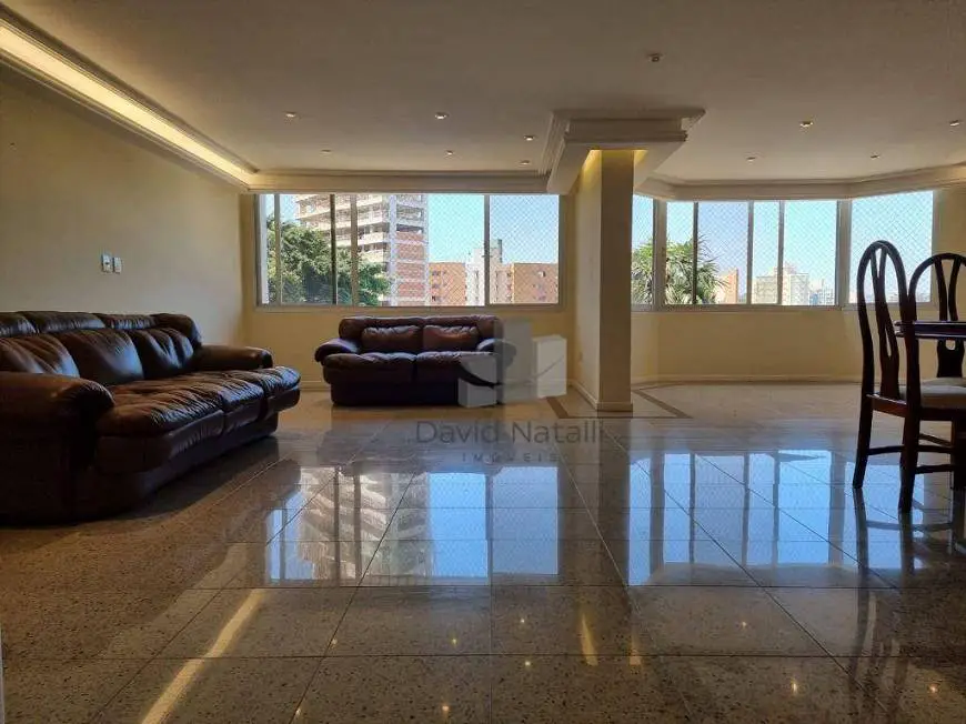 Foto 1 de Apartamento com 4 Quartos à venda, 290m² em Praia do Canto, Vitória