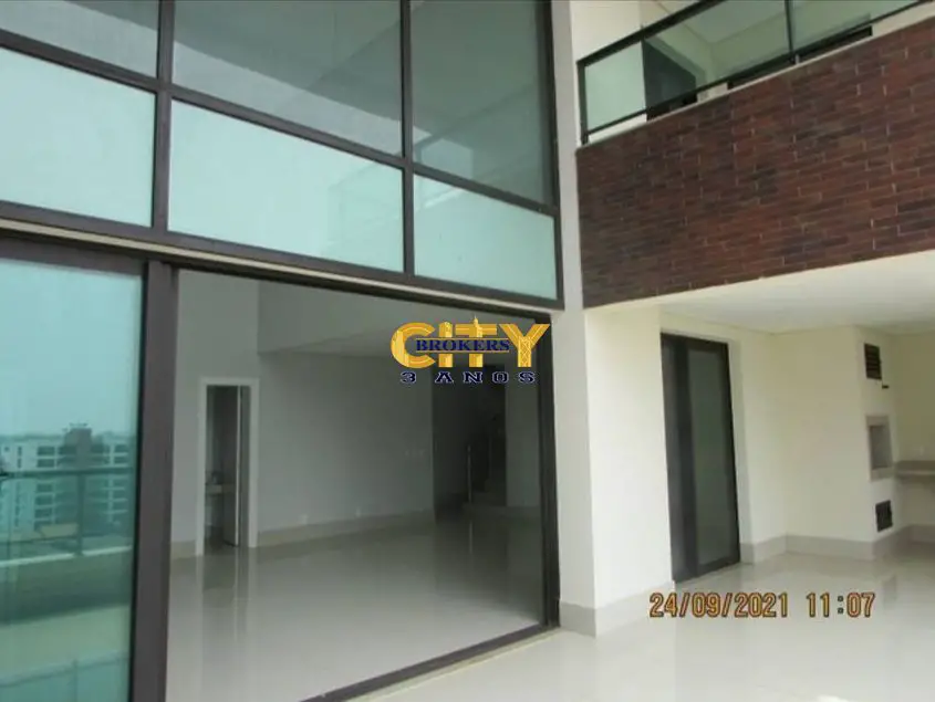 Foto 1 de Apartamento com 4 Quartos à venda, 291m² em Quilombo, Cuiabá