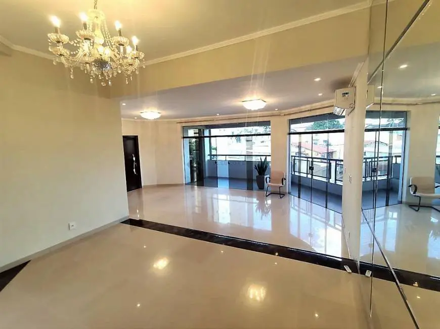 Foto 1 de Apartamento com 4 Quartos à venda, 407m² em Quilombo, Cuiabá