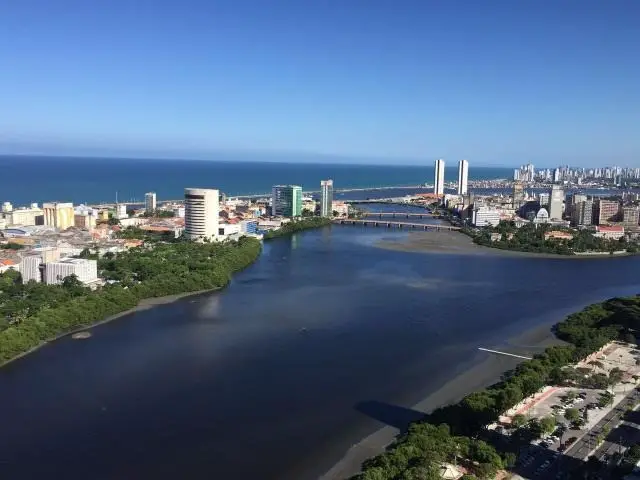 Foto 2 de Apartamento com 4 Quartos à venda, 208m² em Recife, Recife