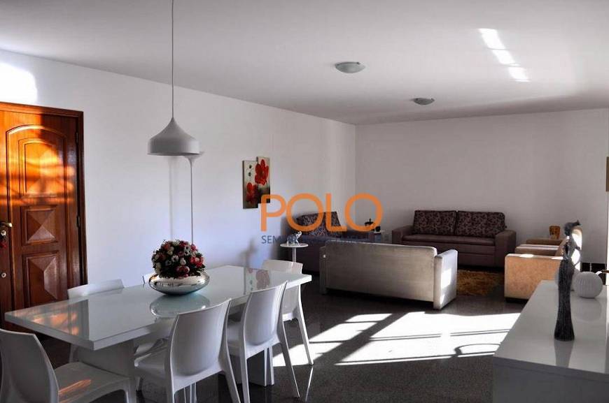 Foto 1 de Apartamento com 4 Quartos à venda, 151m² em Rezende Junqueira, Uberlândia