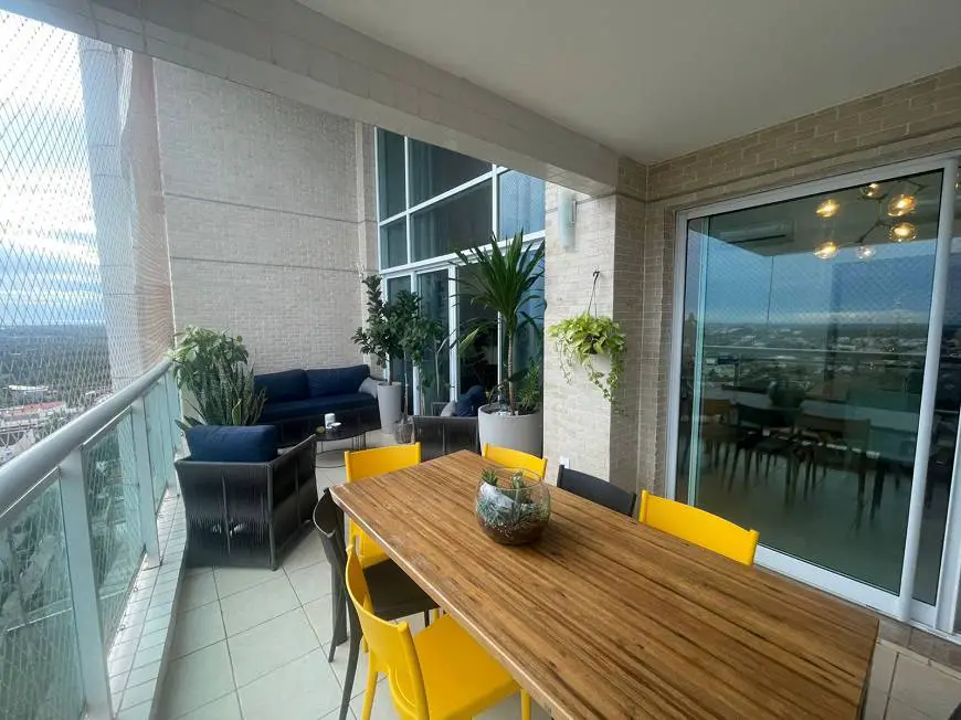 Foto 1 de Apartamento com 4 Quartos para alugar, 222m² em Ribeirão da Ponte, Cuiabá