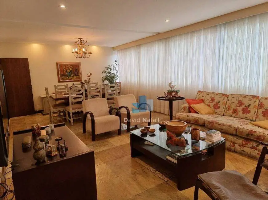 Foto 1 de Apartamento com 4 Quartos à venda, 200m² em Santa Lúcia, Vitória
