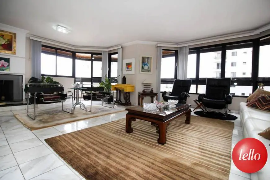 Foto 1 de Apartamento com 4 Quartos à venda, 215m² em Santana, São Paulo