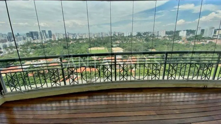 Foto 1 de Apartamento com 4 Quartos à venda, 397m² em Santo Amaro, São Paulo