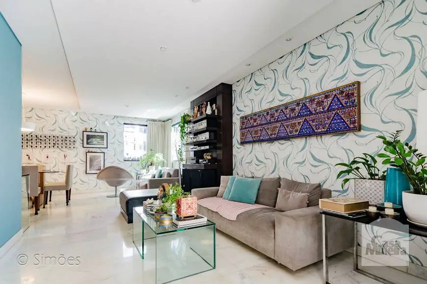 Foto 1 de Apartamento com 4 Quartos à venda, 134m² em Santo Antônio, Belo Horizonte