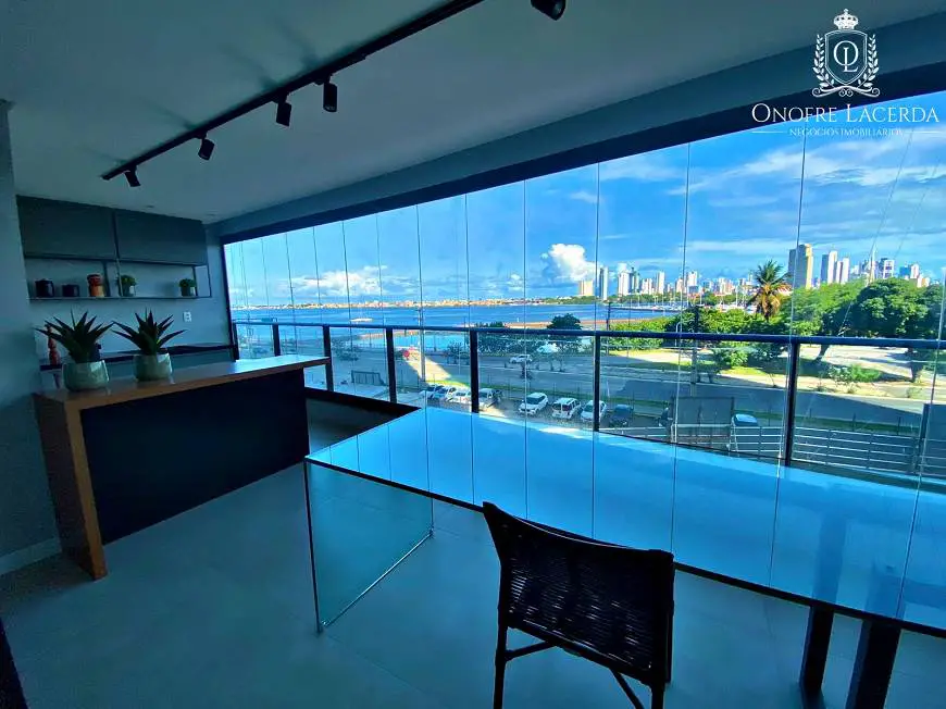 Foto 3 de Apartamento com 4 Quartos à venda, 268m² em São José, Recife
