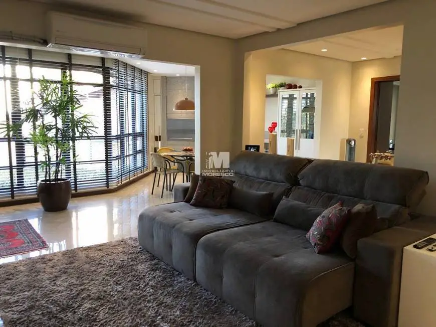 Foto 1 de Apartamento com 4 Quartos à venda, 320m² em Sao Luiz, Brusque