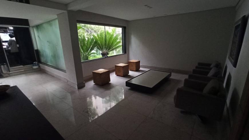 Foto 5 de Apartamento com 4 Quartos para alugar, 110m² em Sion, Belo Horizonte