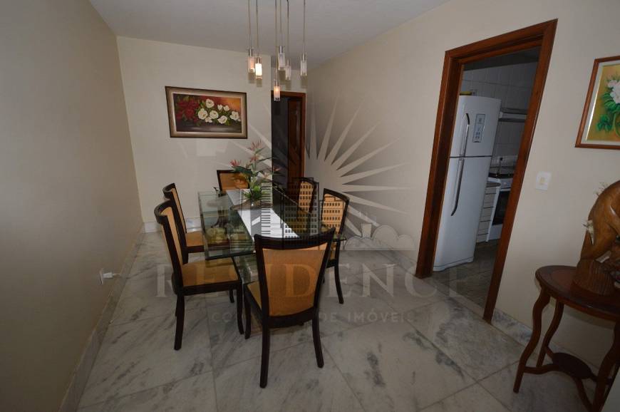 Foto 4 de Apartamento com 4 Quartos à venda, 134m² em Sion, Belo Horizonte