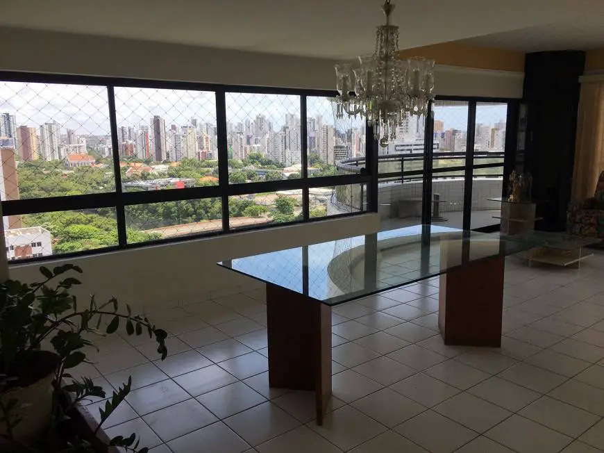 Foto 4 de Apartamento com 4 Quartos à venda, 187m² em Torre, Recife