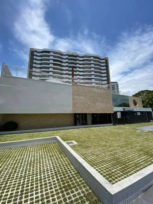 Foto 1 de Apartamento com 4 Quartos à venda, 176m² em Treze de Julho, Aracaju