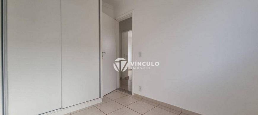 Foto 4 de Apartamento com 4 Quartos para alugar, 61m² em Universitário, Uberaba