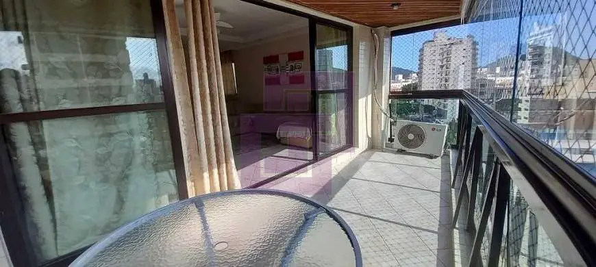 Foto 1 de Apartamento com 4 Quartos à venda, 156m² em Vila Alzira, Guarujá