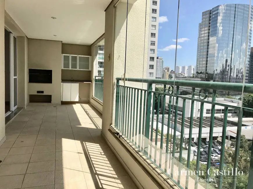Foto 1 de Apartamento com 4 Quartos para alugar, 168m² em Vila Gertrudes, São Paulo