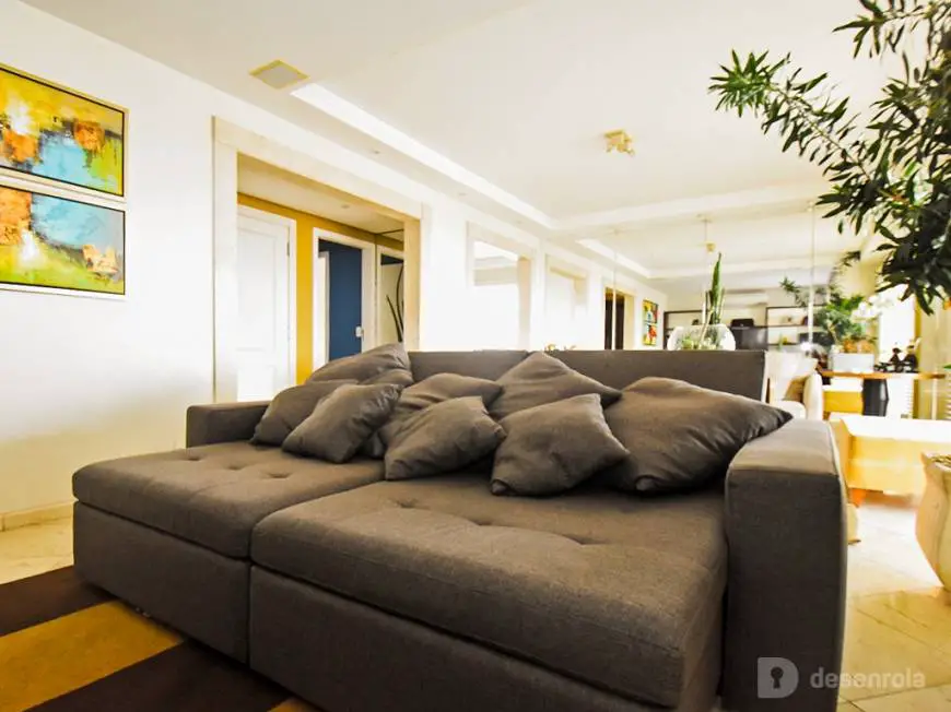 Foto 5 de Apartamento com 4 Quartos à venda, 208m² em Vila Mariana, São Paulo