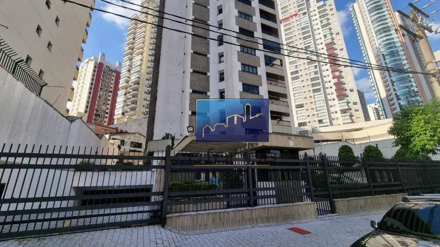 Foto 1 de Apartamento com 4 Quartos à venda, 240m² em Vila Regente Feijó, São Paulo