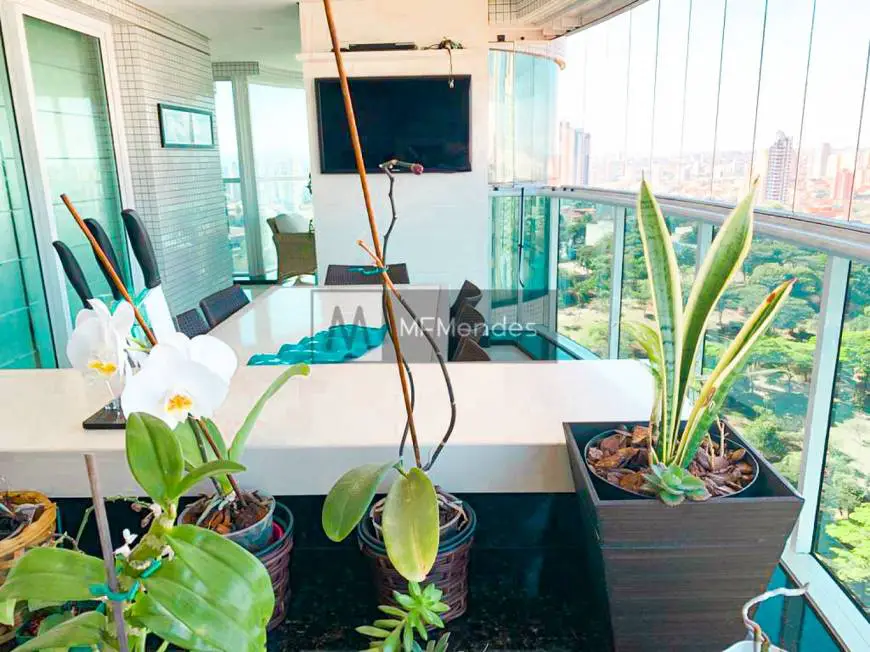 Foto 1 de Apartamento com 4 Quartos à venda, 277m² em Vila Regente Feijó, São Paulo