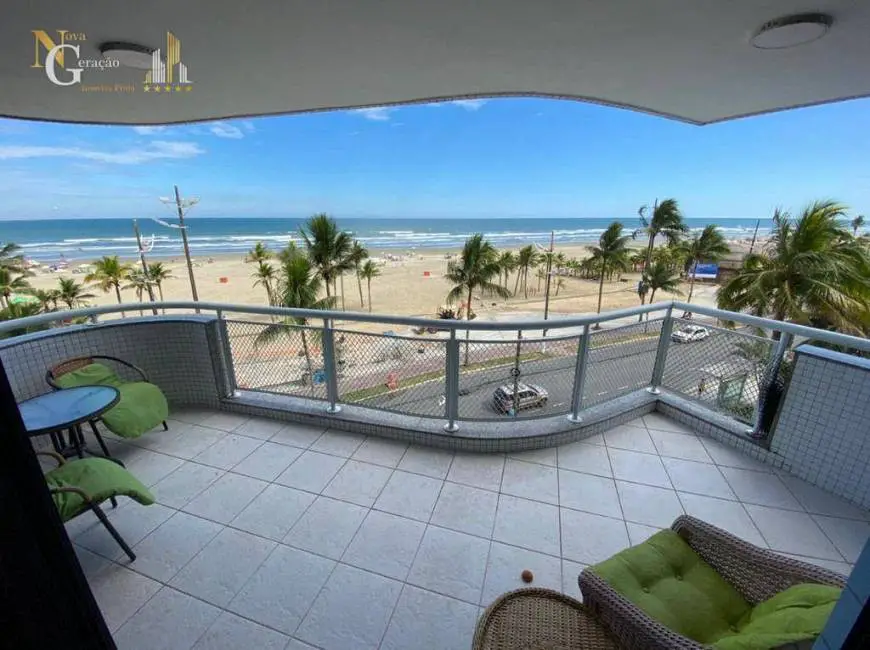 Foto 1 de Apartamento com 4 Quartos à venda, 207m² em Vila Tupi, Praia Grande