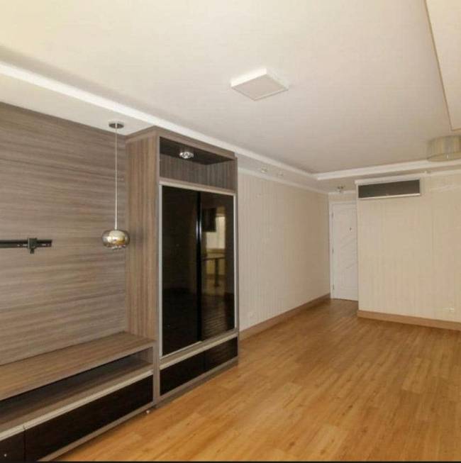 Foto 2 de Apartamento com 4 Quartos à venda, 105m² em Zona 07, Maringá