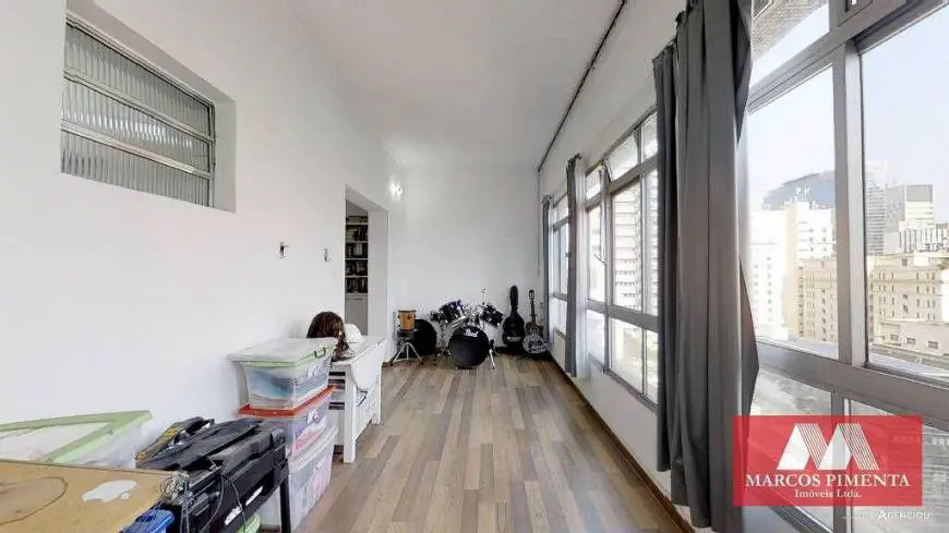 Foto 5 de Apartamento com 5 Quartos à venda, 341m² em Bela Vista, São Paulo