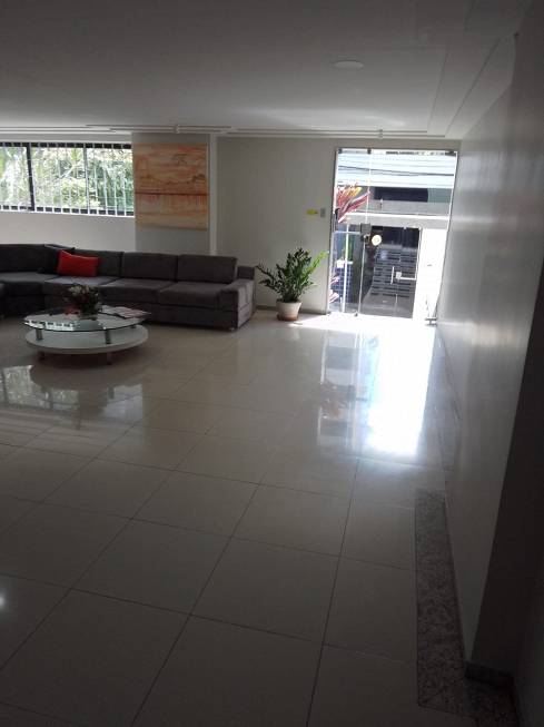 Foto 3 de Apartamento com 5 Quartos à venda, 150m² em Boa Viagem, Recife