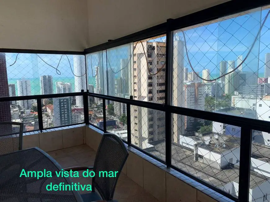 Foto 1 de Apartamento com 5 Quartos à venda, 225m² em Boa Viagem, Recife