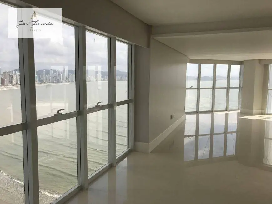 Foto 3 de Apartamento com 5 Quartos à venda, 237m² em Centro, Balneário Camboriú