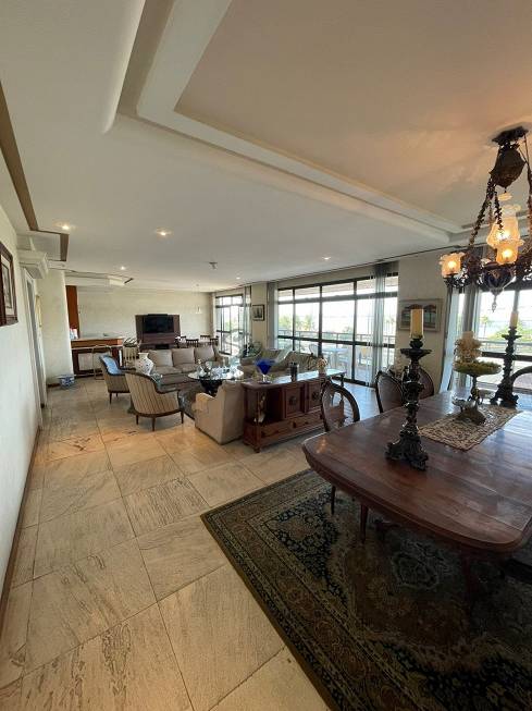 Foto 2 de Apartamento com 5 Quartos à venda, 400m² em Mata da Praia, Vitória