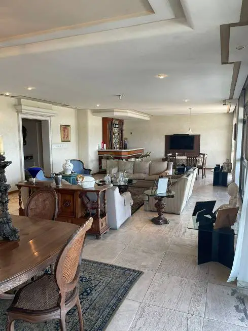 Foto 3 de Apartamento com 5 Quartos à venda, 400m² em Mata da Praia, Vitória