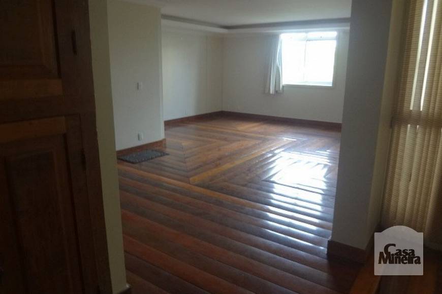 Foto 1 de Apartamento com 5 Quartos à venda, 230m² em Serra, Belo Horizonte